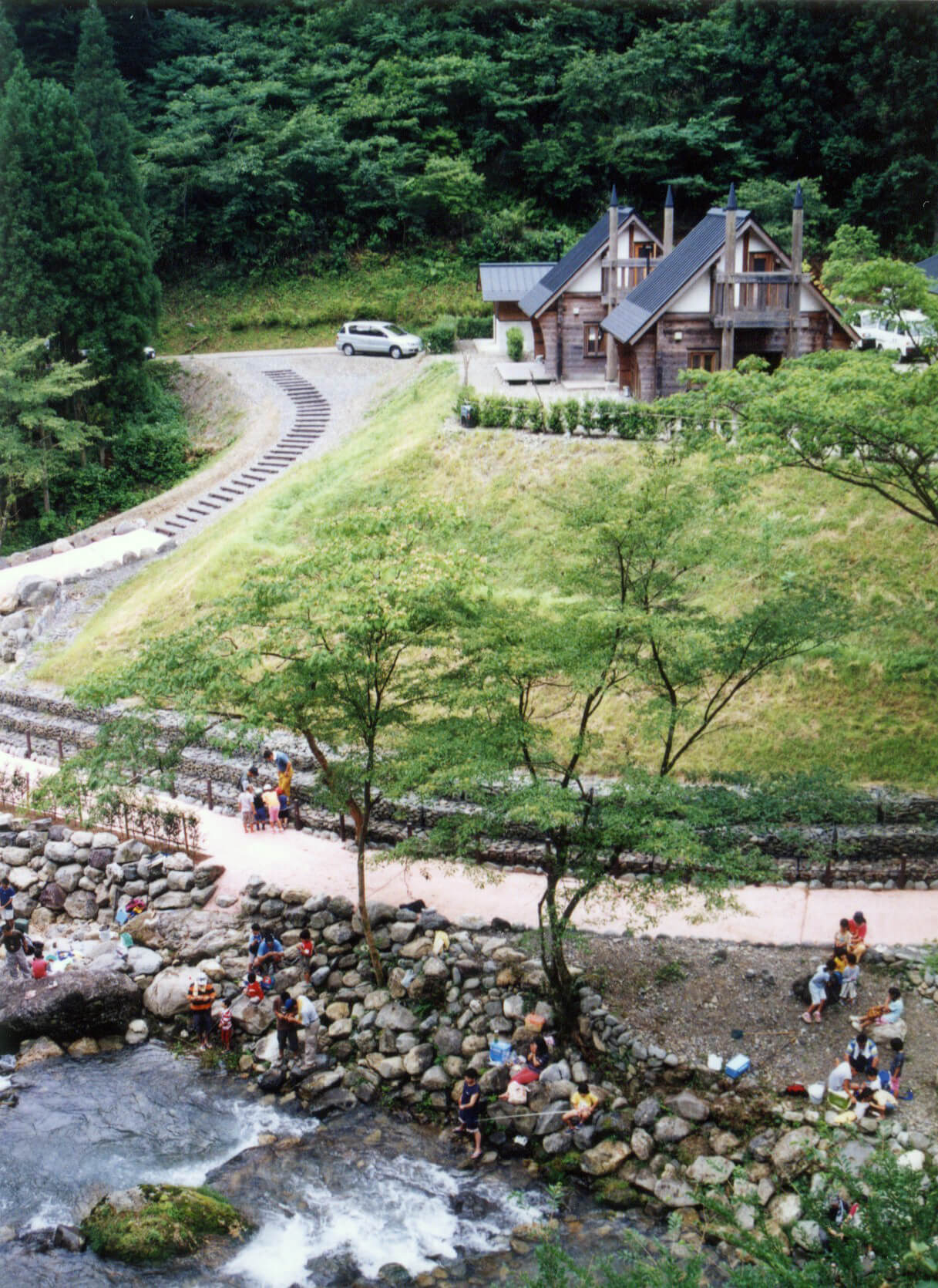 諸塚山渓流の里