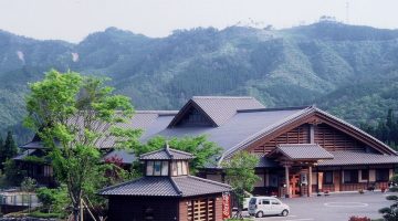 南郷温泉｢山霧｣