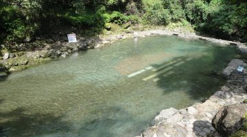おせりの滝河川プール